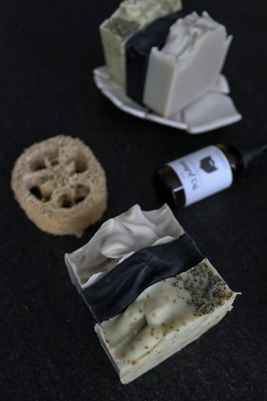 Gift Box for Men with Natural Skincare Products - Image 3
