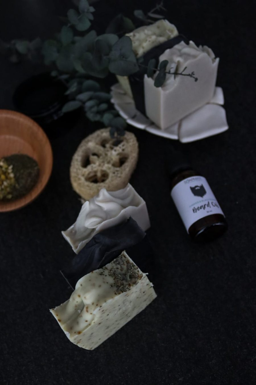 Gift Box for Men with Natural Skincare Products - Image 2