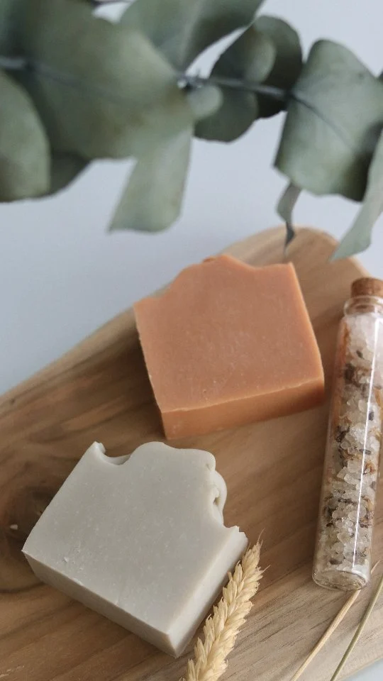 In fact you can do it even with two natural ingredients only.. but I've always liked the idea of adding an extra touch.. so I include a few more nourishing oils, clays and botanicals to make the soap even more special 😍

Have you ever thought that skincare needs to have artificial ingredients and it's not possible to have it all natural?

Well, now you know!

And if you want to try for yourself, check our products now with up to -60% off until the end of August!

.

.

.

#naturalskincare #natuurlijkeingrediënten #puurnatuur #huidverzorging #handgemaaktezeep